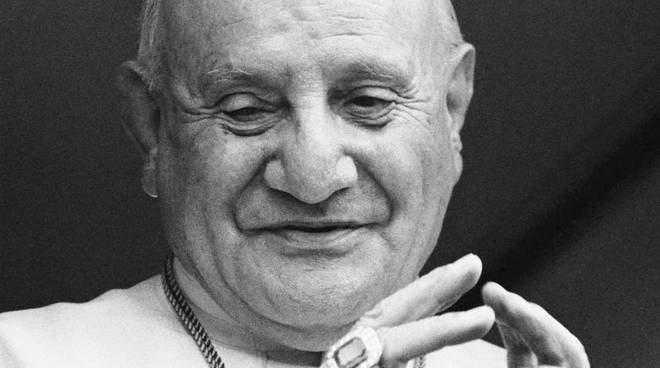 Giovanni: «Una lampada che arde e risplende». Settimana Giovannea 2023 -  Santuario Papa Giovanni XXIII