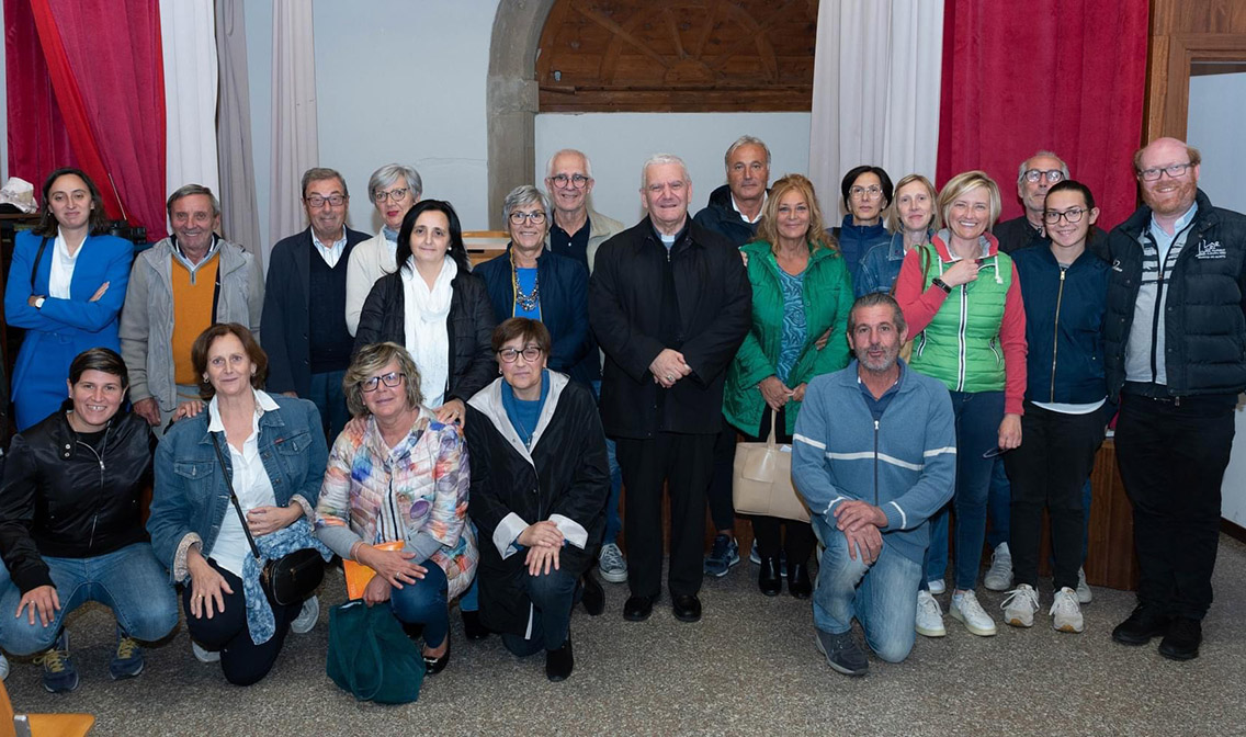 Ottobre 2022- Mons. Beschi con i gruppi parrocchiali di Telgate